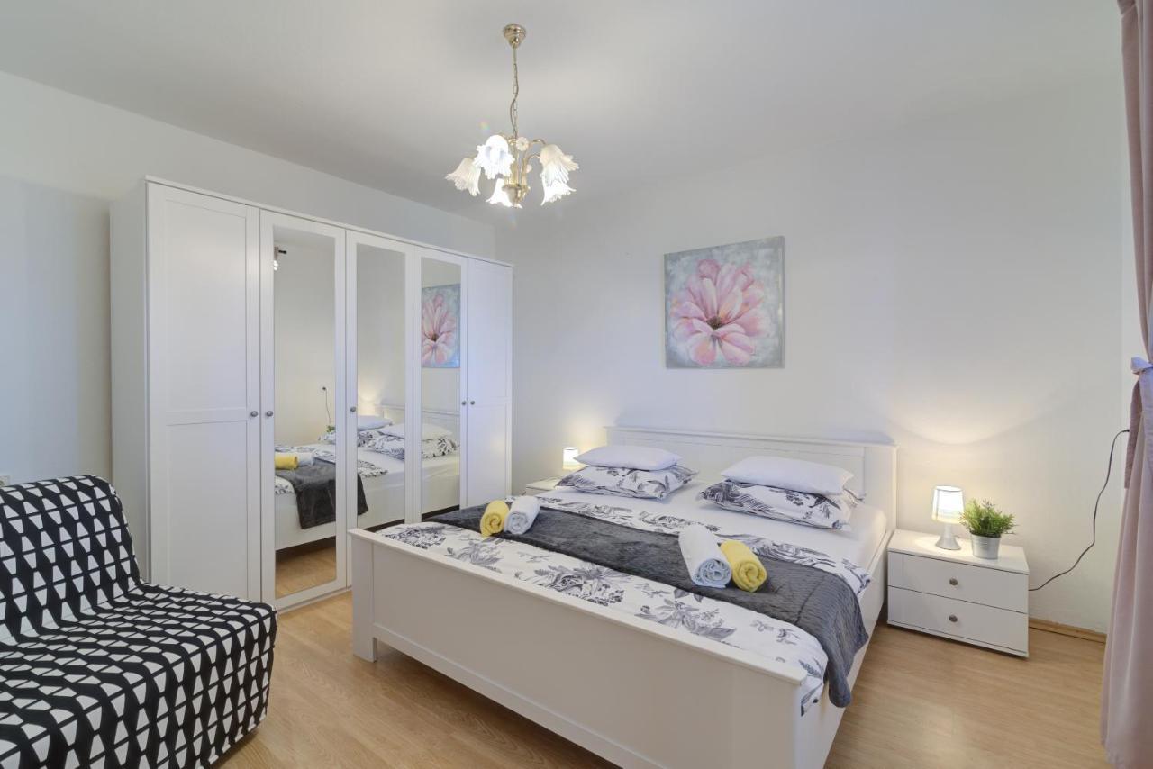 Josipa & Jelena Apartment Senj  Eksteriør billede